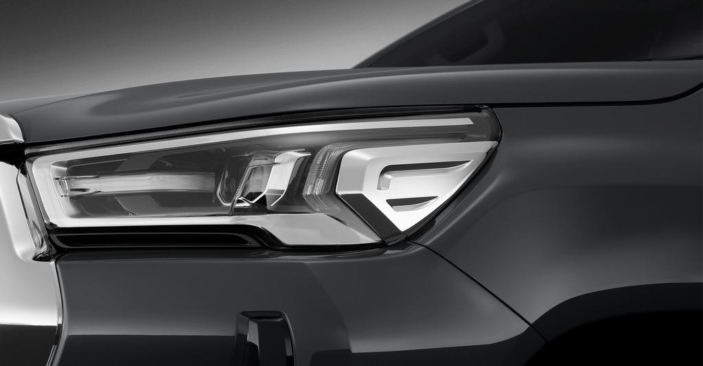 Headlamp Garnish LED, Chrome