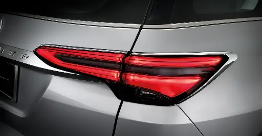 Rear Lamp Chrome Garnish